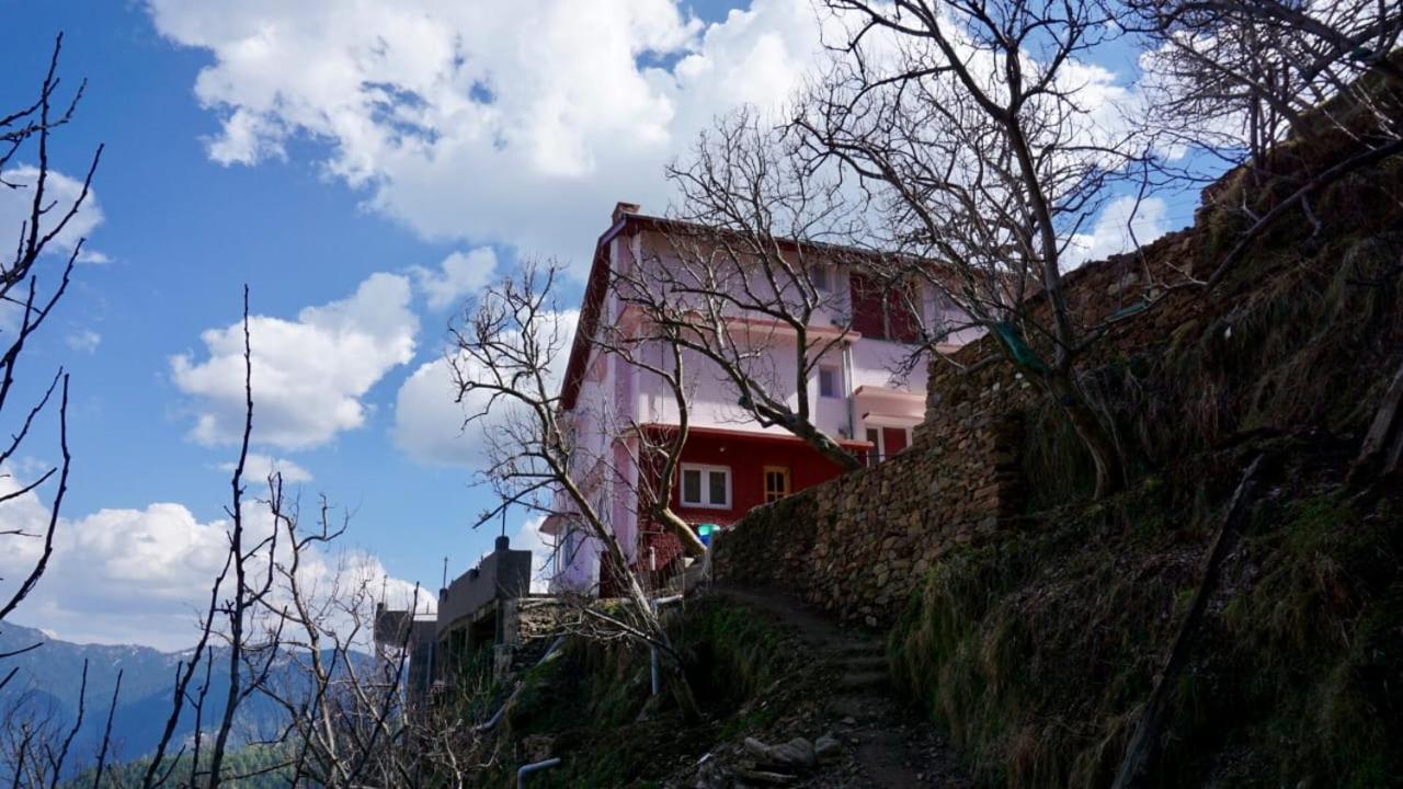 Majestic Himalayan Narkanda