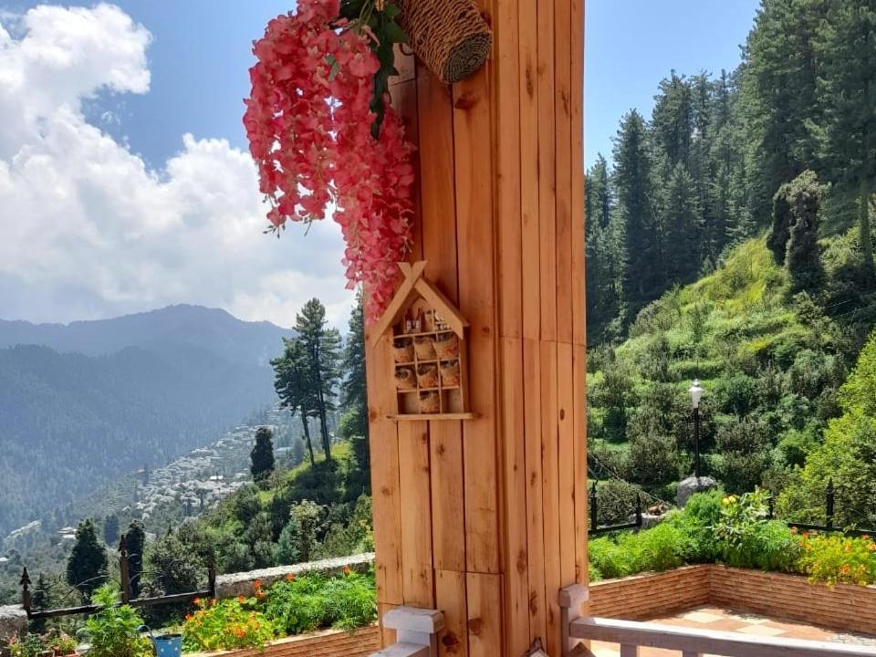 Majestic Himalayan * Narkanda
